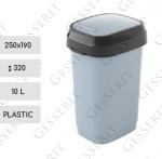 Culoare: Gri Cos de gunoi din plastic cu capac batant Material: Plastic Dimensiuni: 190mm x 250mm 320mm